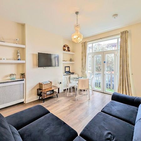Town Centre House For 6 Guests Villa Bournemouth Bagian luar foto